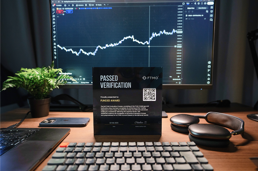 What You Get When You Pass FTMO Futures - The Free Plaque, Claimed Properly