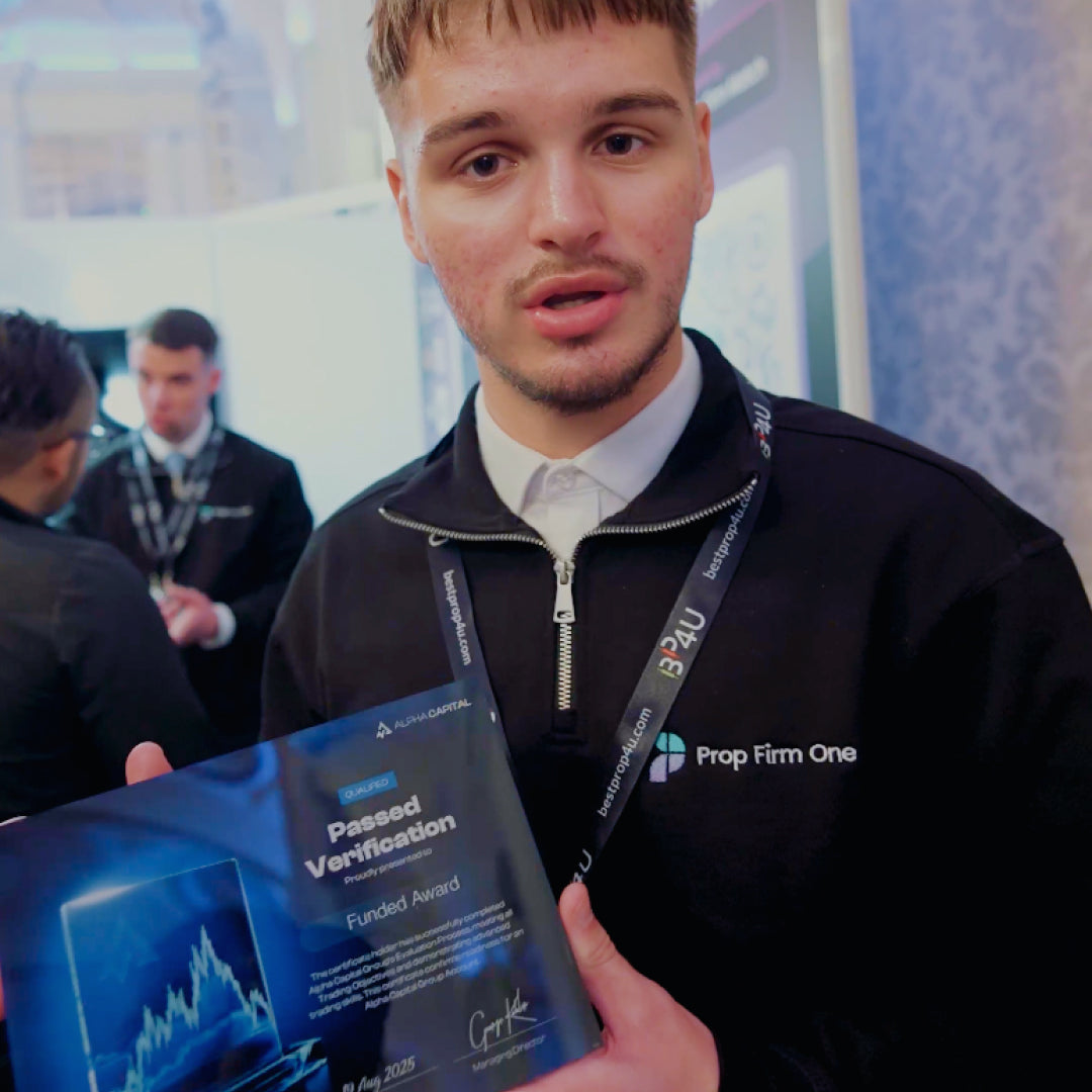Funded Award Acrylic Trading Certificates funded-award-acrylic-trading-certificates
